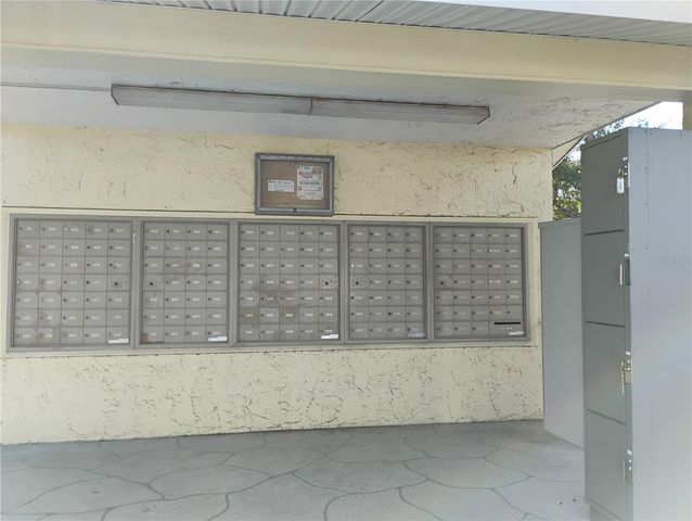 2465 NORTHSIDE DRIVE 1001, Clearwater, FL 33761