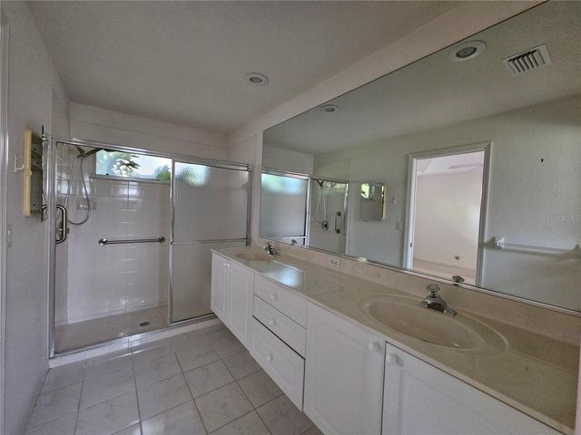 6628 DEERING CIRCLE, Sarasota, FL 34240