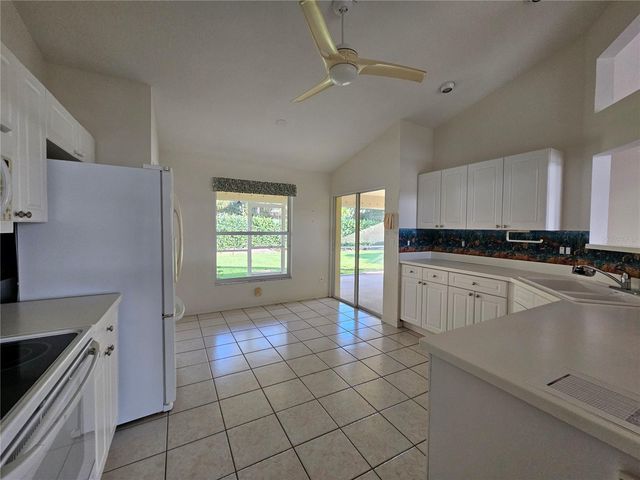 6628 DEERING CIRCLE, Sarasota, FL 34240