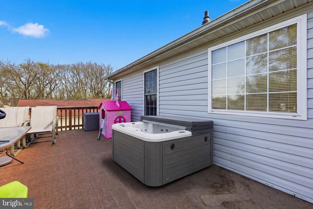 123 4TH ST, Shenandoah Junction, WV 25442