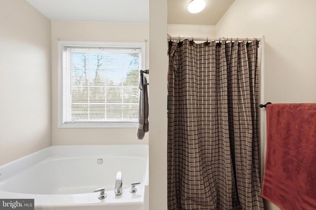 123 4TH ST, Shenandoah Junction, WV 25442