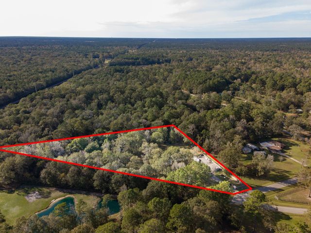 17 W Old Field Drive, Huffman, TX 77336