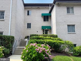 7 ROCKFORD RD #E2, Wilmington, DE 19806