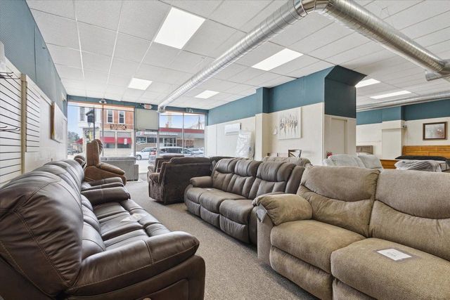 1040 1st Center Avenue, Brodhead, WI 53520