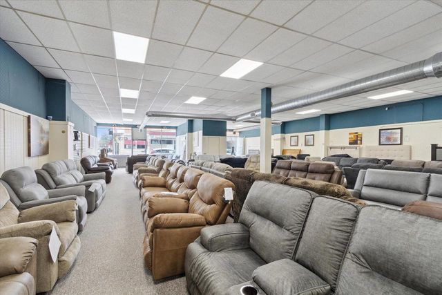 1040 1st Center Avenue, Brodhead, WI 53520