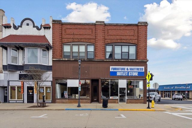 1040 1st Center Avenue, Brodhead, WI 53520