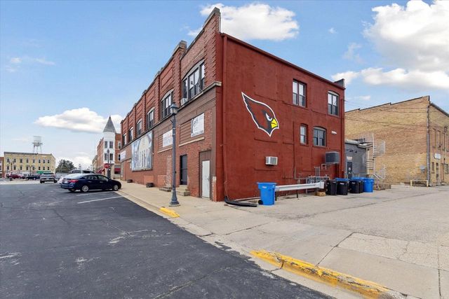 1040 1st Center Avenue, Brodhead, WI 53520
