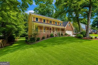 5817 Lost Grove Drive NW, Lilburn, GA 30047
