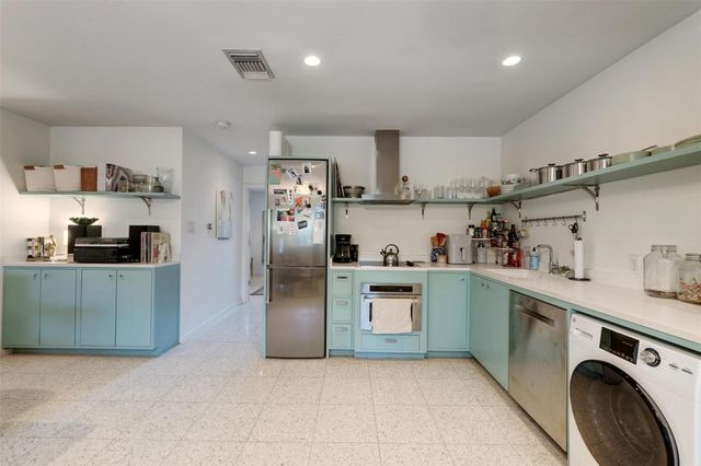 1208 Enfield RD 202, Austin, TX 78703