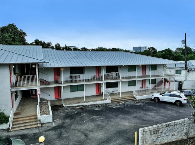 1208 Enfield RD 202, Austin, TX 78703