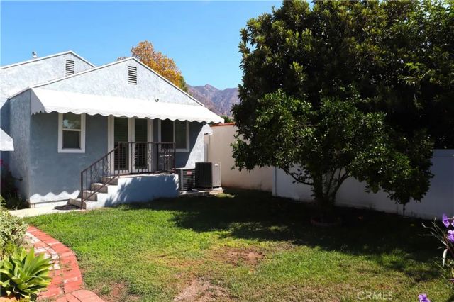 2174 Casa Grande Street, Pasadena, CA 91104
