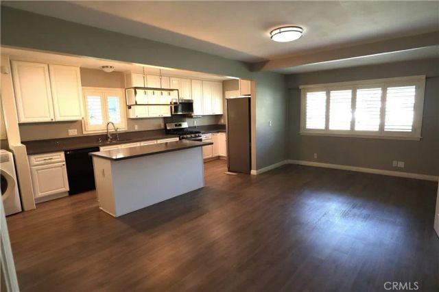 2174 Casa Grande Street, Pasadena, CA 91104