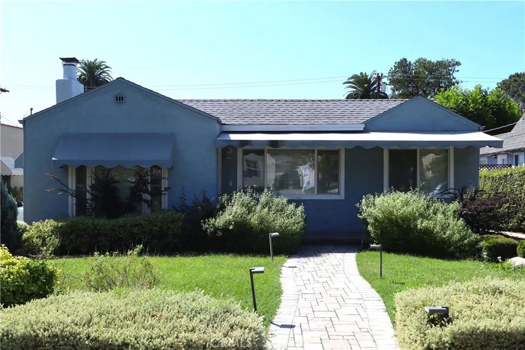 2174 Casa Grande Street, Pasadena, CA 91104