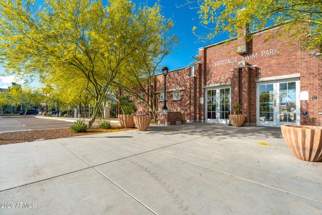 4271 N 197TH Lane, Litchfield Park, AZ 85340