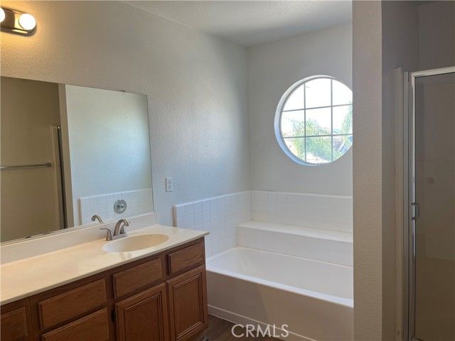15827 Fiddleleaf, Fontana, CA 92337