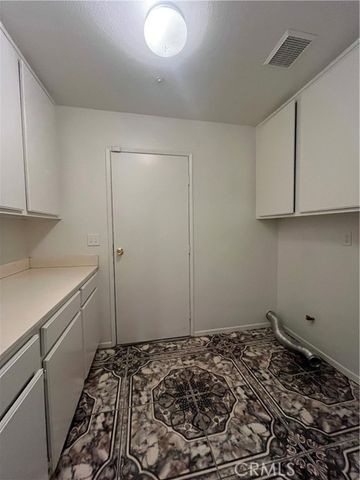 15827 Fiddleleaf, Fontana, CA 92337