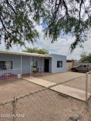 361 E Aviation Drive, Tucson, AZ 85713