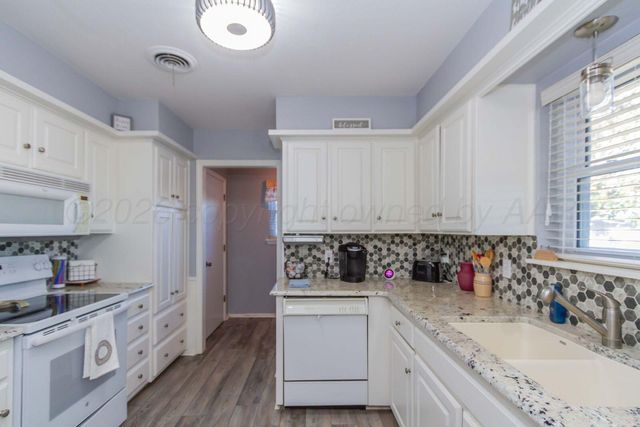 7612 FARRELL Drive, Amarillo, TX 79121