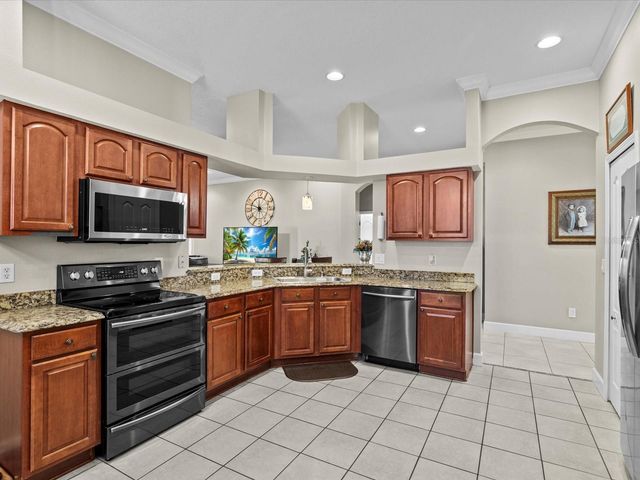 7637 GRASMERE DRIVE, Land O Lakes, FL 34637