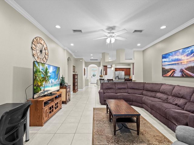 7637 GRASMERE DRIVE, Land O Lakes, FL 34637