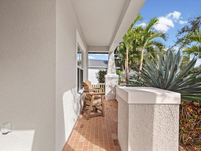 7637 GRASMERE DRIVE, Land O Lakes, FL 34637