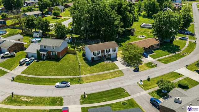772 Magnolia Drive, Radcliff, KY 40160