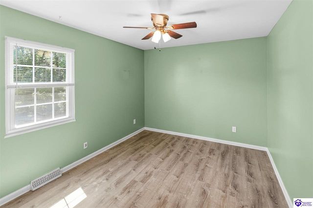 772 Magnolia Drive, Radcliff, KY 40160