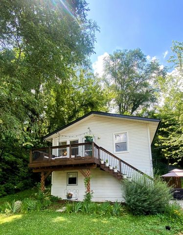 305 N BLACKHAWK Drive, Byron, IL 61010