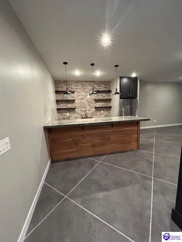 1753 St John Road, Elizabethtown, KY 42701