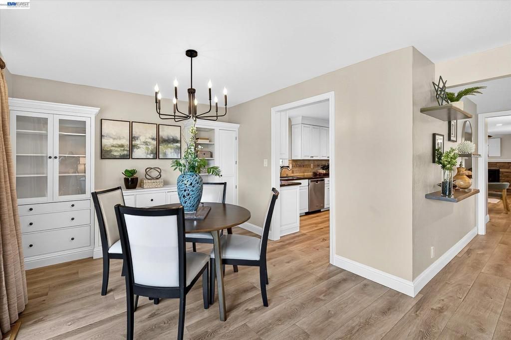 Image 10 of property listing at 1778 Beachwood Way, Pleasanton, CA 94566