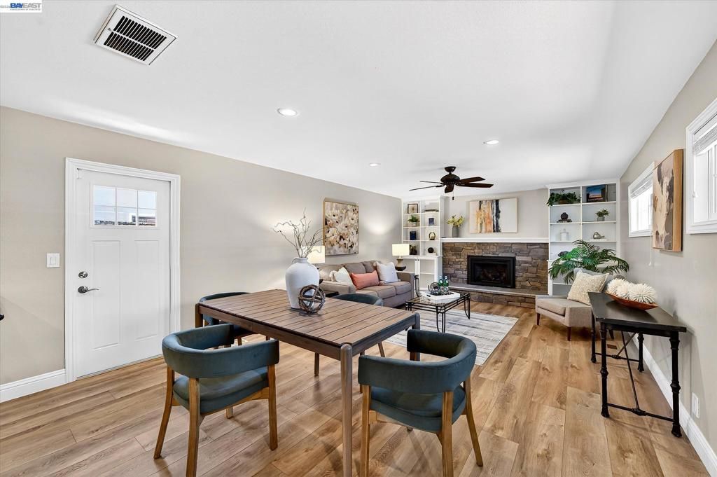 Image 23 of property listing at 1778 Beachwood Way, Pleasanton, CA 94566