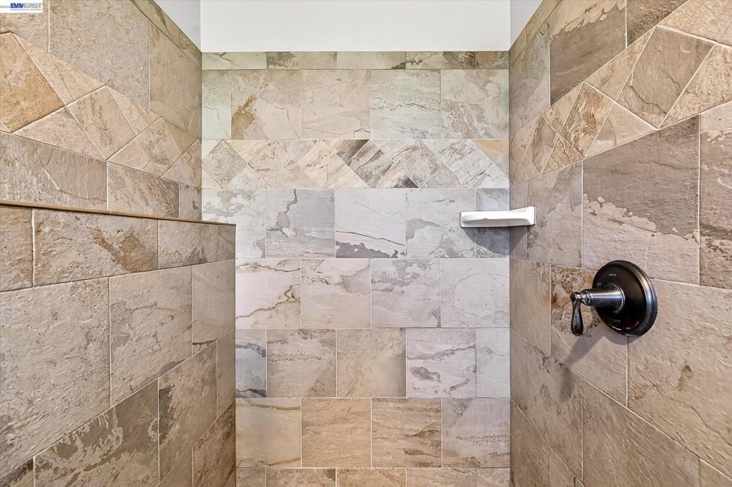 Image 26 of property listing at 1778 Beachwood Way, Pleasanton, CA 94566