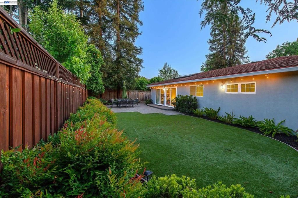 Image 32 of property listing at 1778 Beachwood Way, Pleasanton, CA 94566
