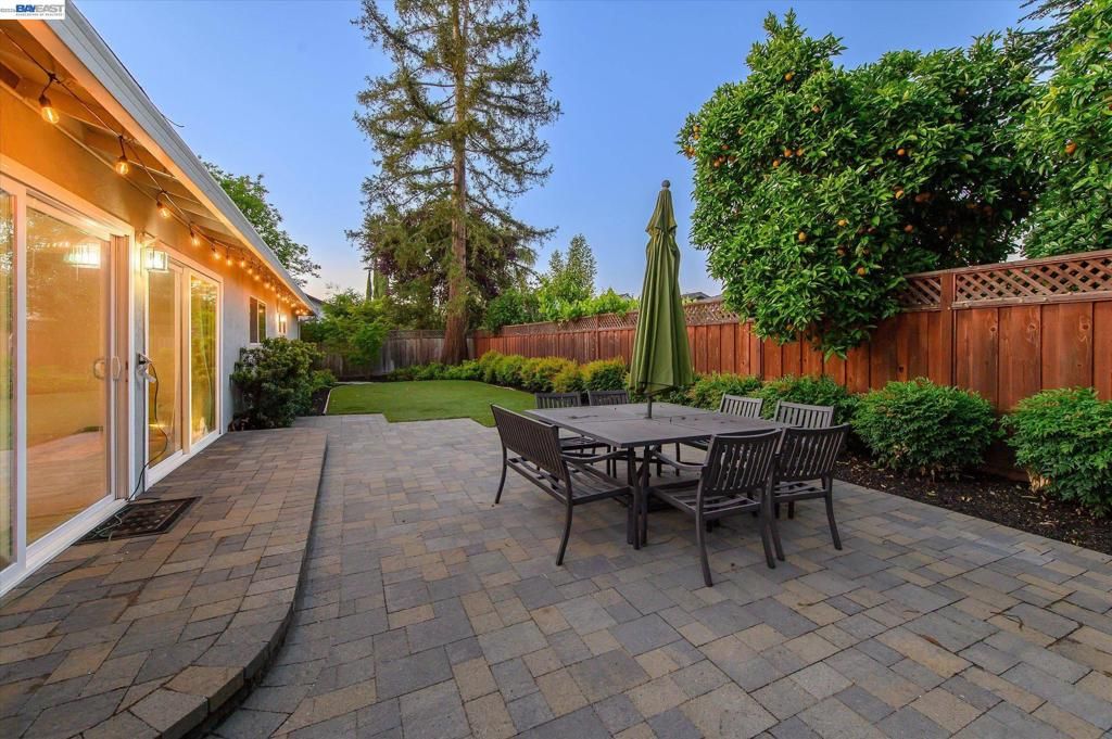 Image 37 of property listing at 1778 Beachwood Way, Pleasanton, CA 94566