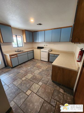 54045 Ridge Road, Yucca Valley, CA 92284