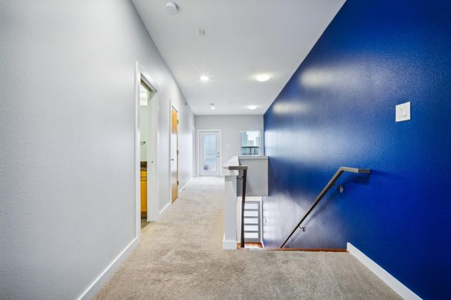 503 Swanee DR 19, Austin, TX 78752