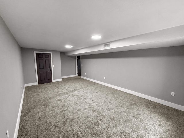 1044 S Beech, Wichita, KS 67207