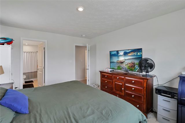 6207 Willow Oak Drive, Huber Heights, OH 45371