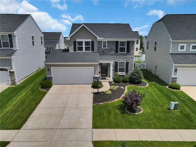 6207 Willow Oak Drive, Huber Heights, OH 45371