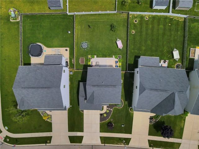 6207 Willow Oak Drive, Huber Heights, OH 45371