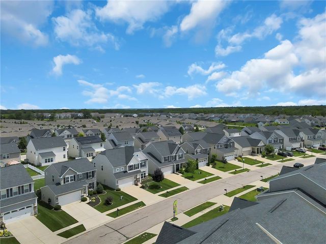 6207 Willow Oak Drive, Huber Heights, OH 45371