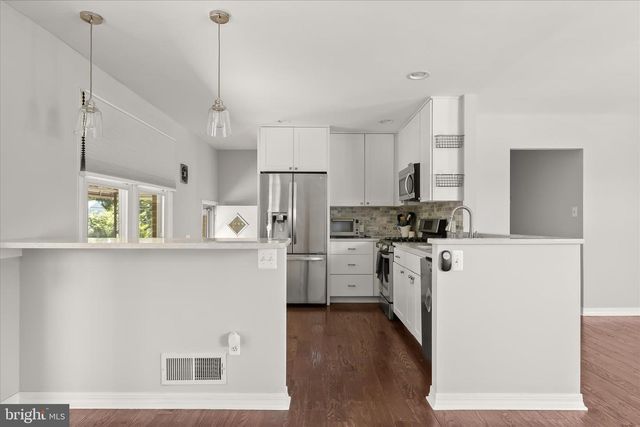 2325 HARFORD HILLS RD, Baltimore, MD 21234