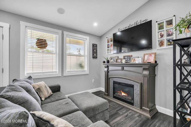 655 Ellicott Avenue, Toms River, NJ 08753