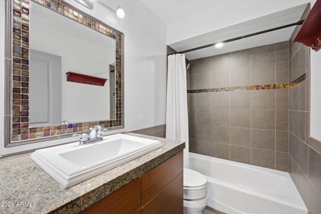 427 E OREGON Avenue, Phoenix, AZ 85012