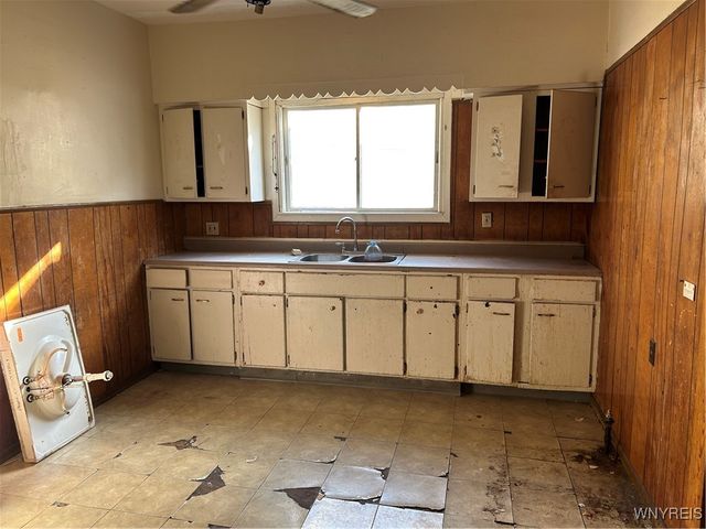 479 Abbott Road, Buffalo, NY 14220