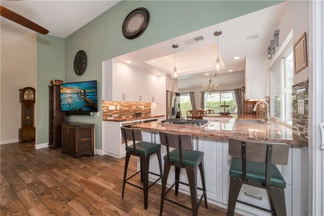 7617 Ponce Avenue, West Hills, CA 91304