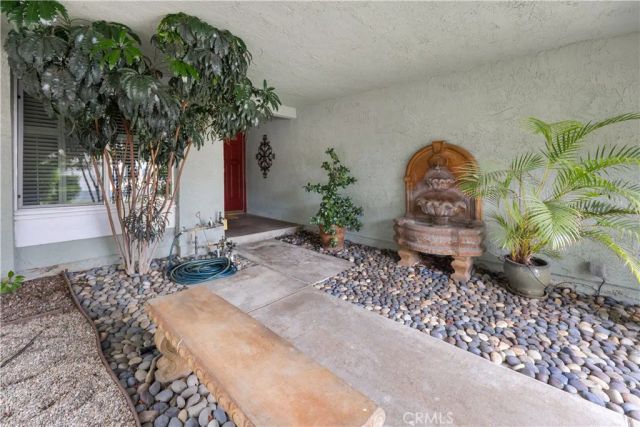 7617 Ponce Avenue, West Hills, CA 91304