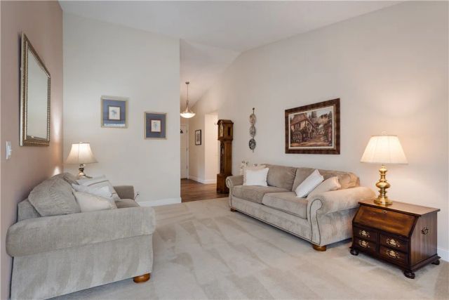 7617 Ponce Avenue, West Hills, CA 91304