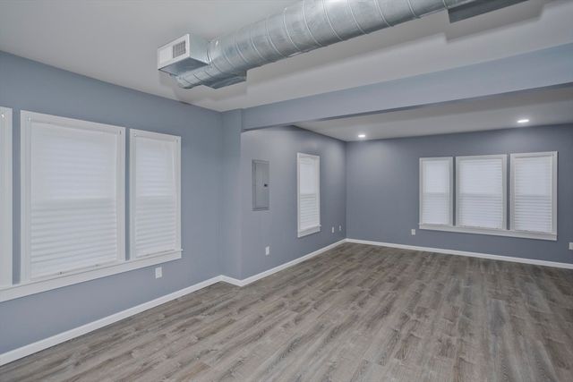 27 Charbonneau Terrace 27, Chicopee, MA 01013