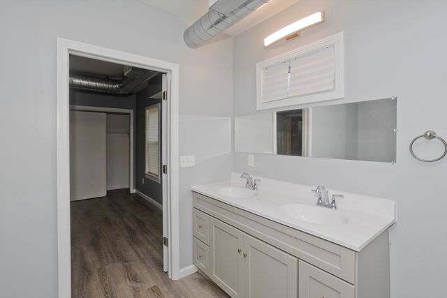 27 Charbonneau Terrace 27, Chicopee, MA 01013